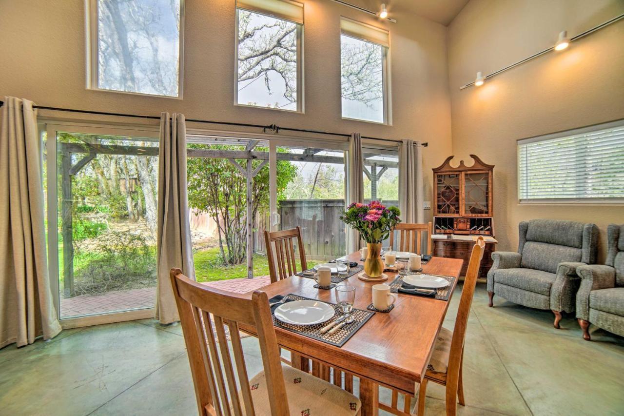 Hilltop Loft Ukiah Vacation Rental! Eksteriør bilde