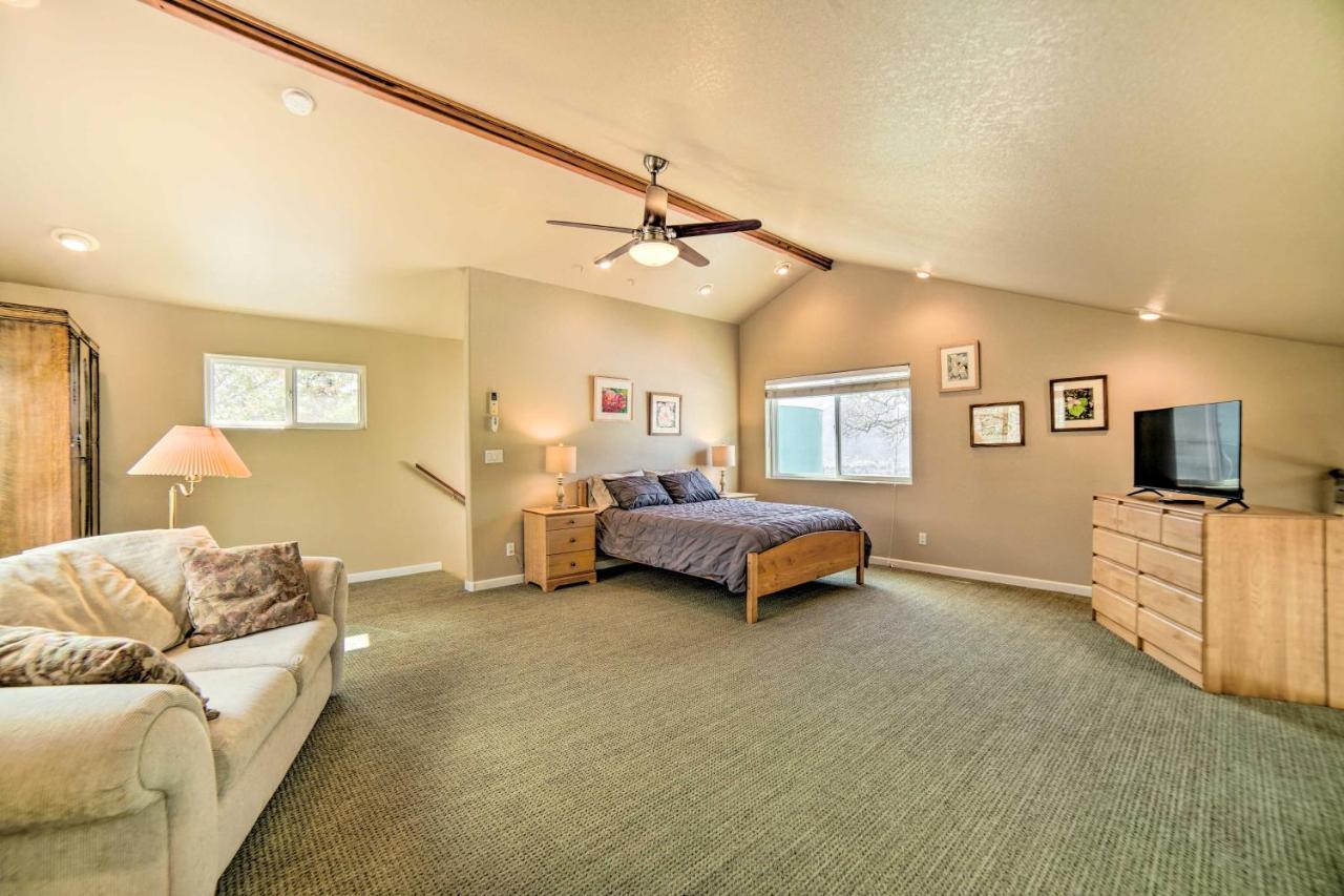 Hilltop Loft Ukiah Vacation Rental! Eksteriør bilde